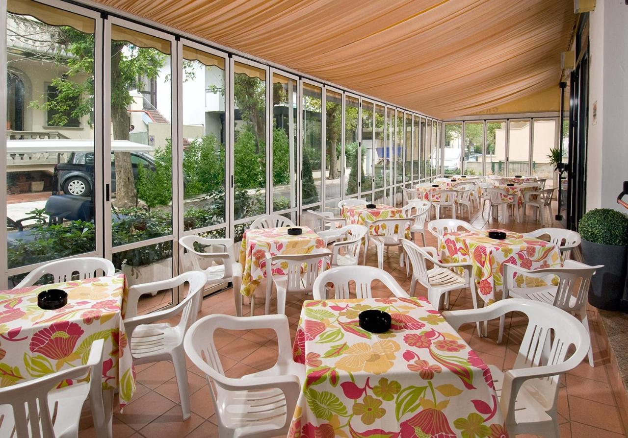 Hotel Granada Cattolica Exteriör bild